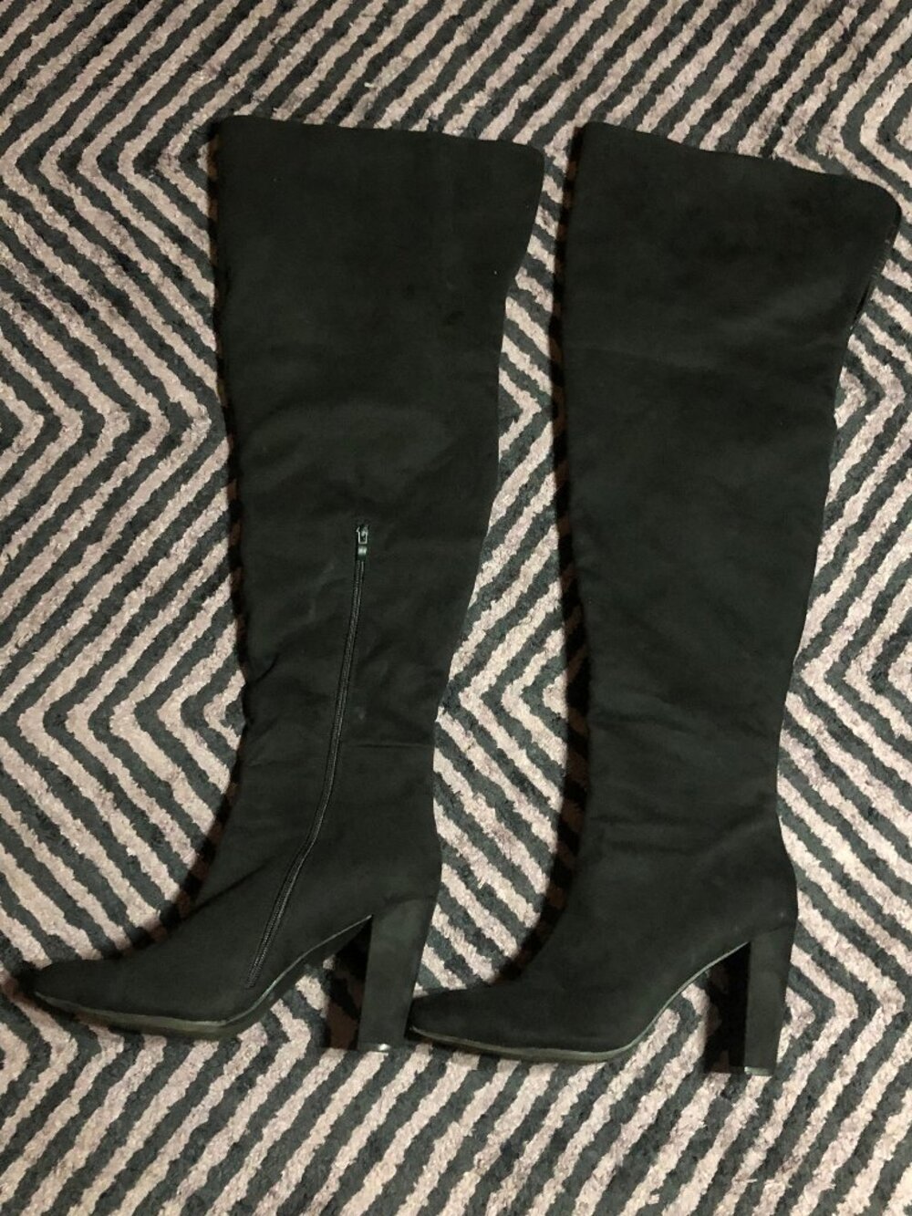 Sophia Taylor Women's 13M Black Faux Suede 4" Heel Boots Over Knee Fold Top Sexy